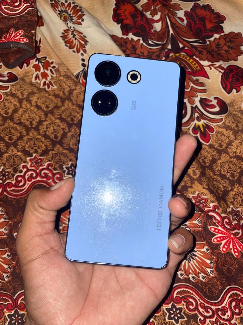 Tecno CAMON 20 2