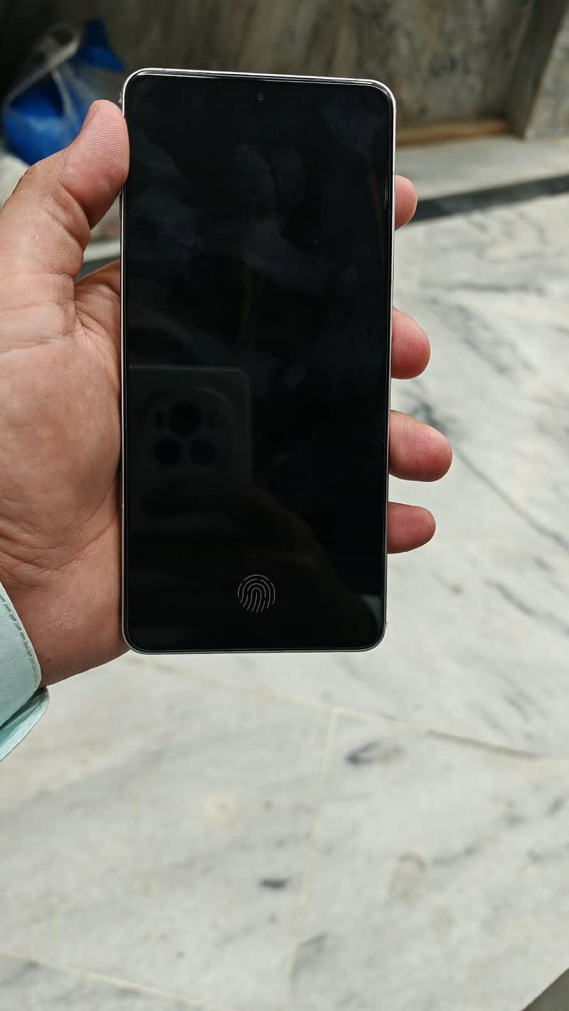 One Plus 13R 1