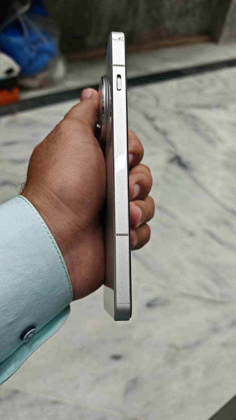 One Plus 13R 3