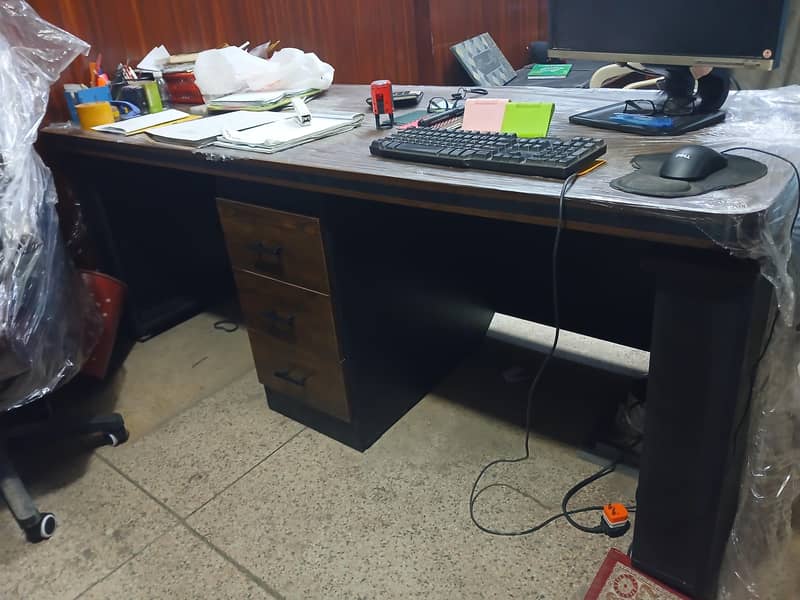 Office Table & Side Table 2