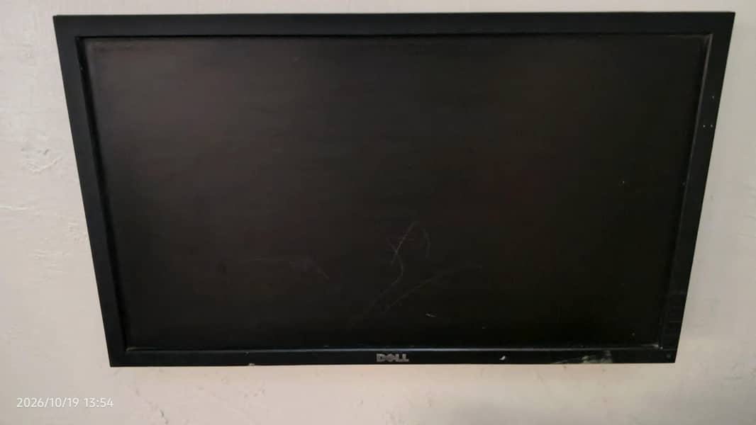 19 Inch Computer LCD. 0