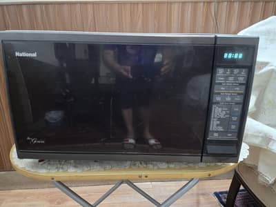 National Genius Microwave Great Working Condition