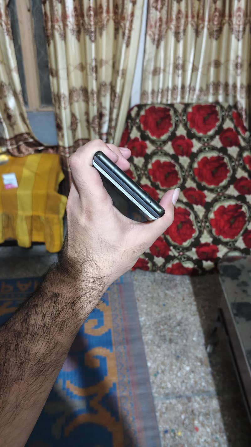 Google Pixel 6 5