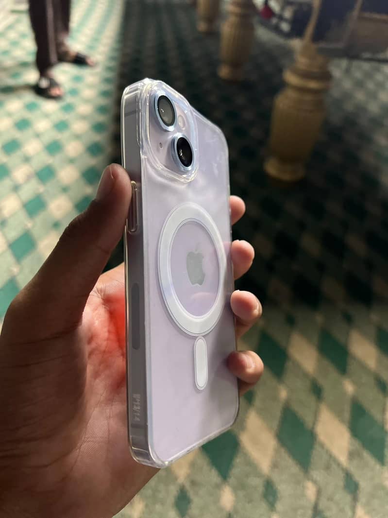Apple iPhone 14 1