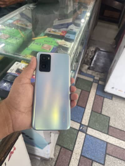 OPPO A76 6/128 gb