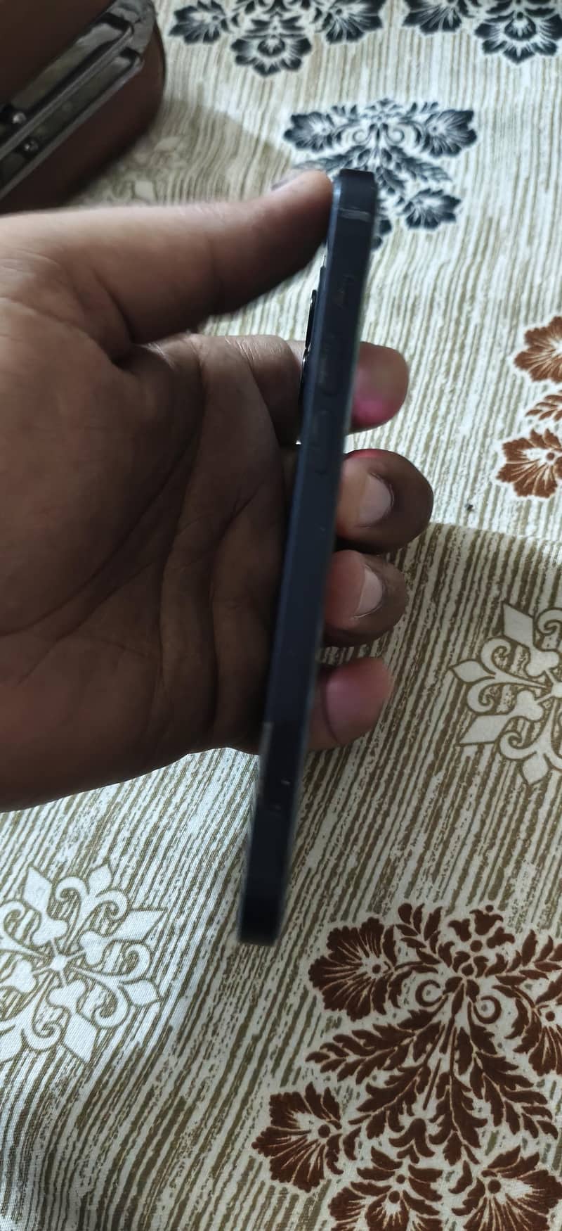 Apple iPhone 12 2