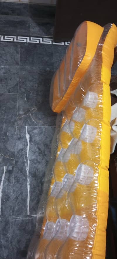 intex pool mattress