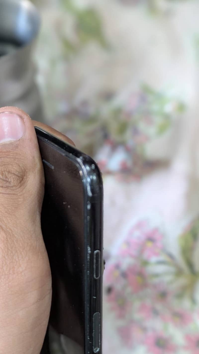 Apple iPhone 7 10