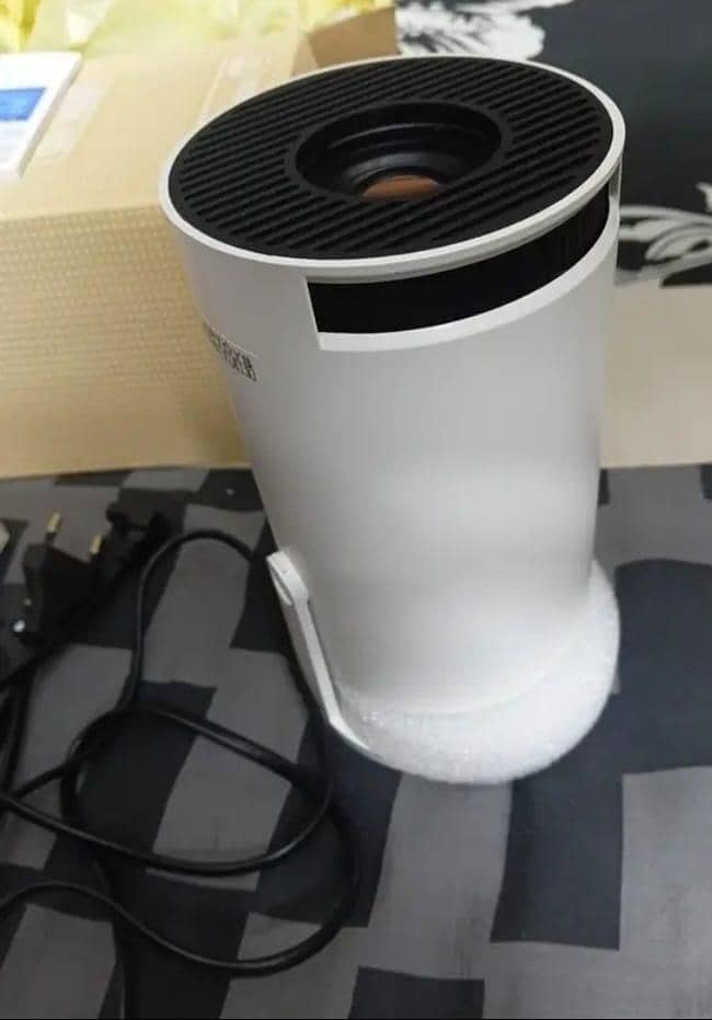 projector multimedia 1