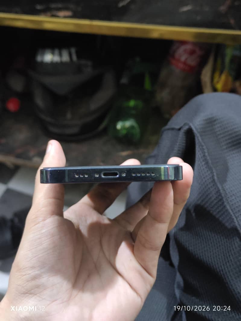 Apple iPhone 12 Pro 2
