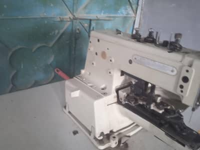 button machine