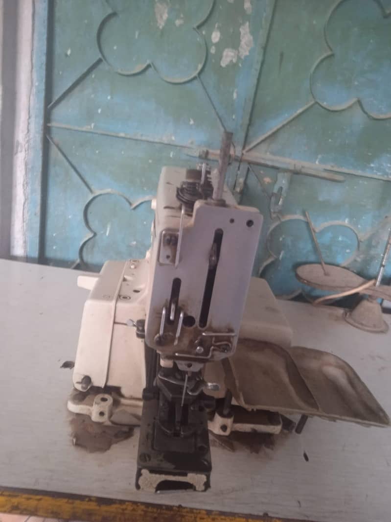 button machine 3