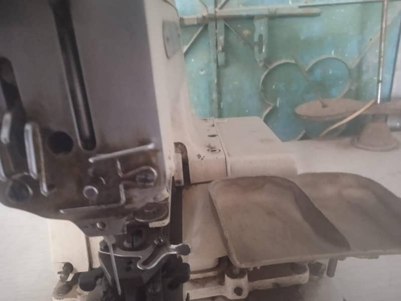 button machine 4