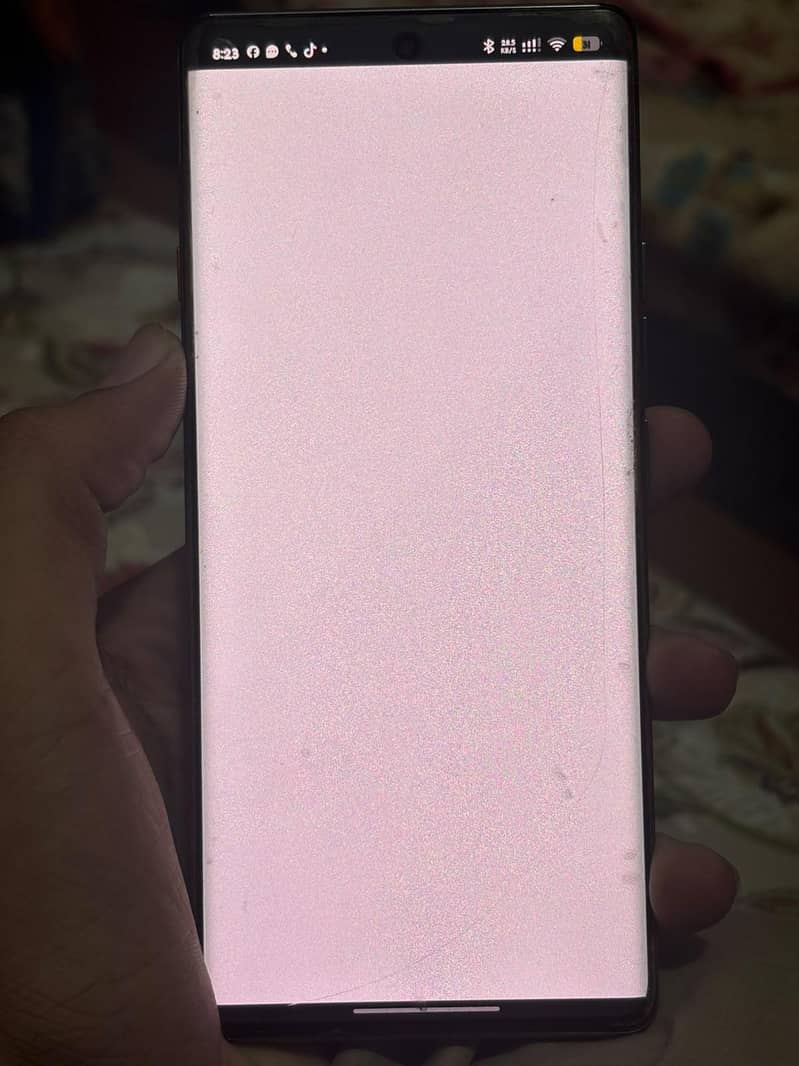 Tecno CAMON 40 Pro 0