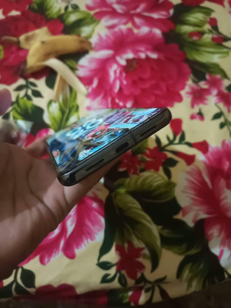 Google Pixel 8 Pro 3