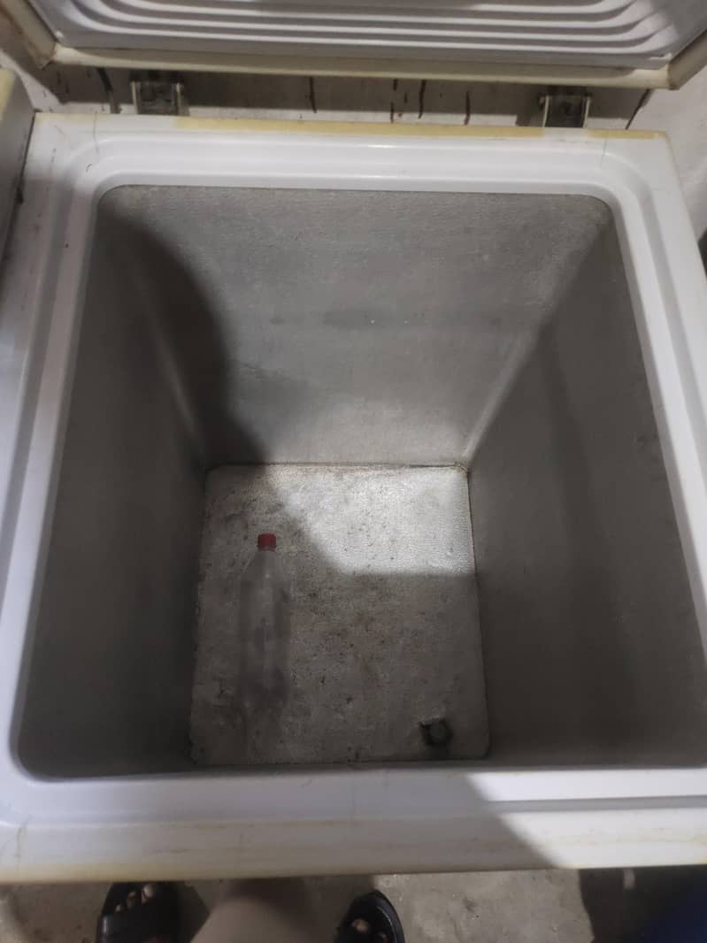 Deep Freezer 8