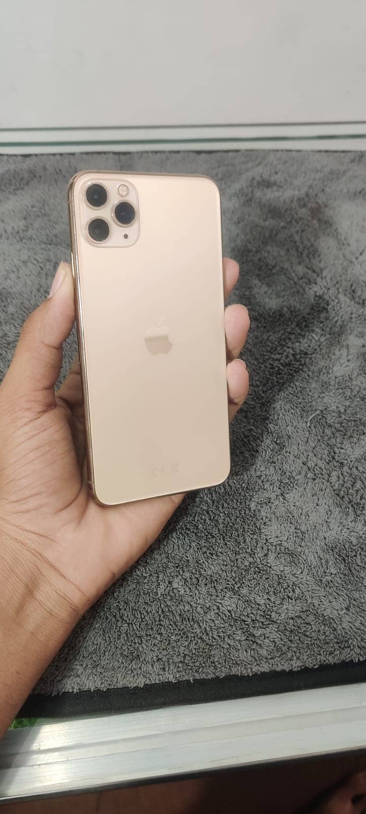 Apple iPhone 11 Pro Max 0