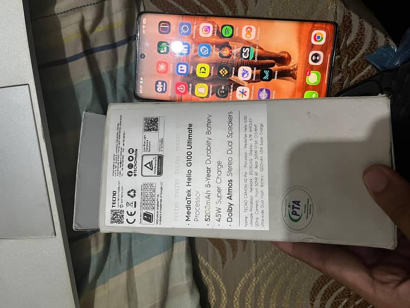 Tecno CAMON 40 Pro 11