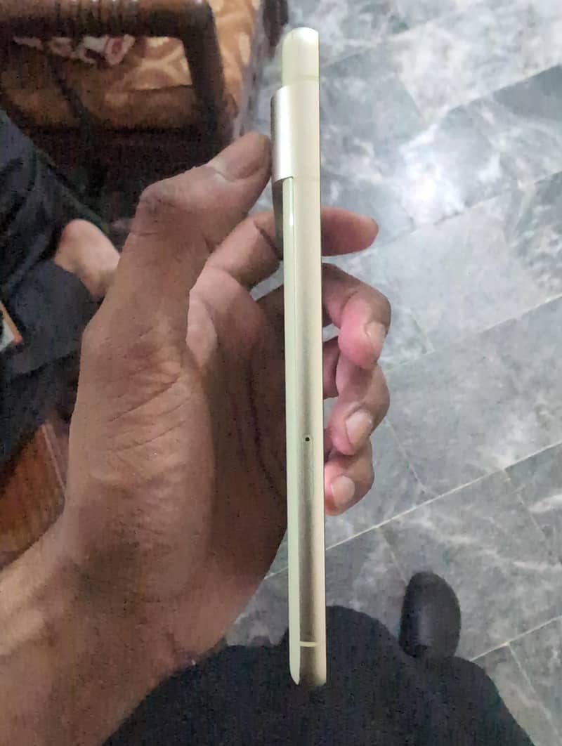 Google Pixel 7 3