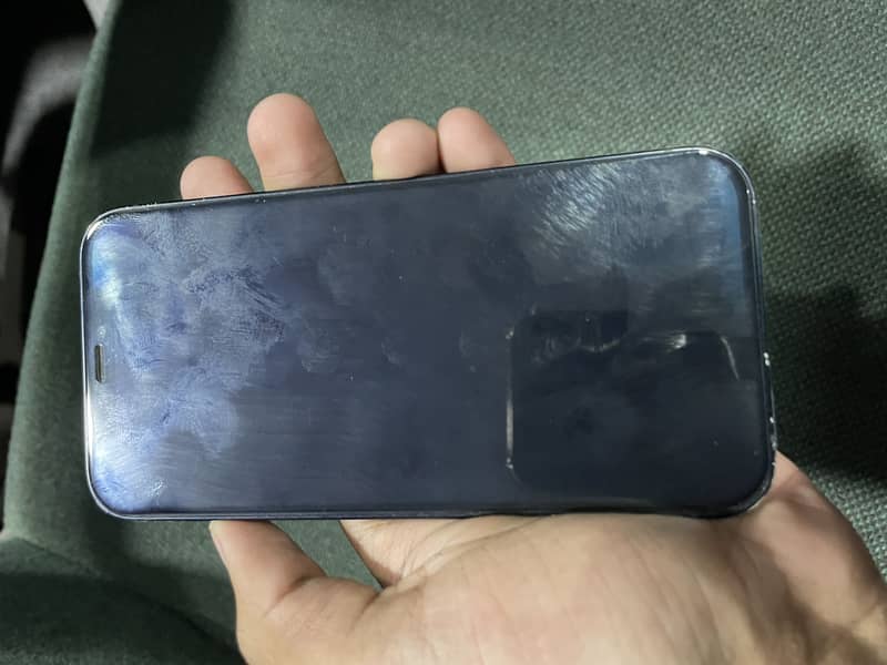 Apple iPhone 12 1
