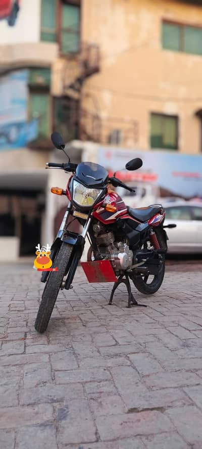 Honda CB 125f - 10/10 condition