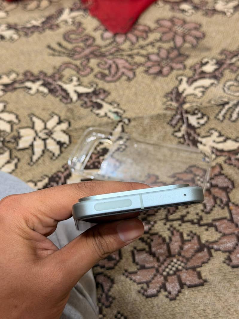 Google Pixel 9 8