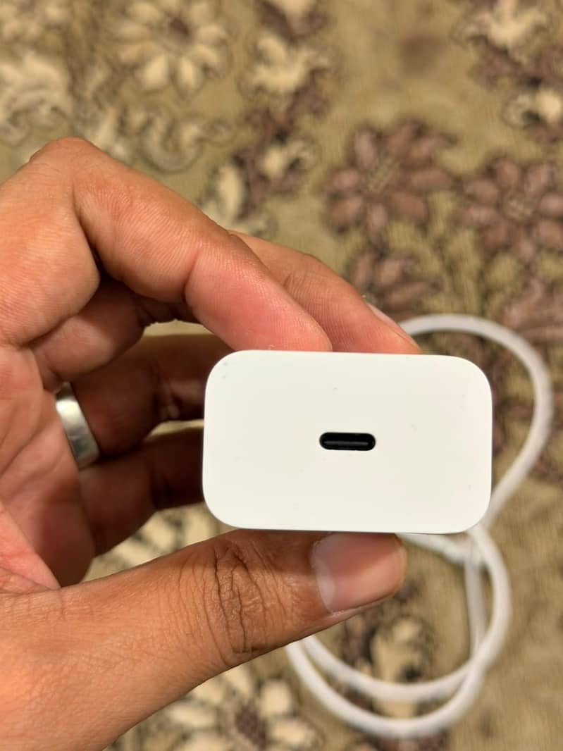 Google Pixel 9 12