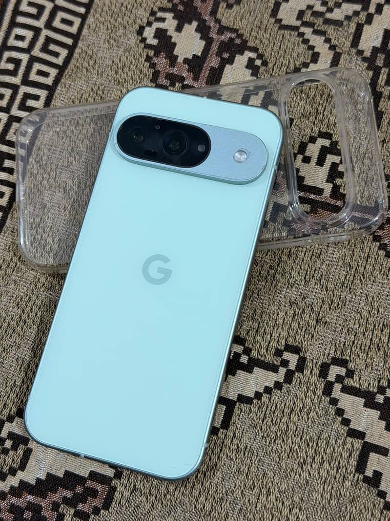 Google Pixel 9 15