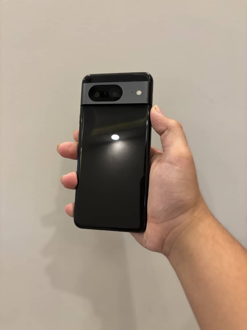 Google Pixel 8 3