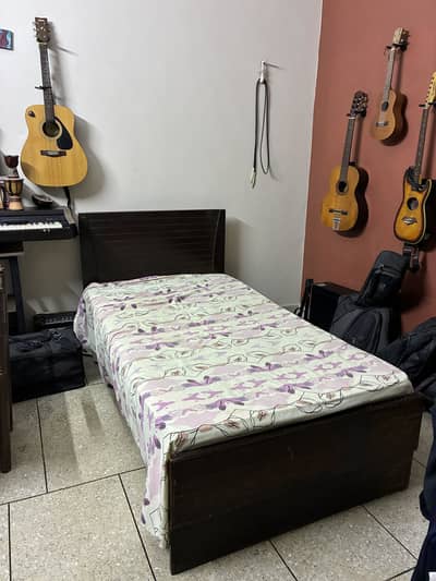 Single bed without mattress. Urgent sell