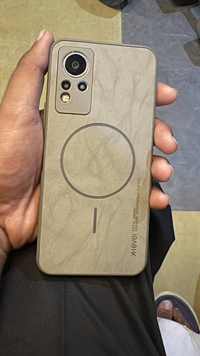 Infinix Note 11