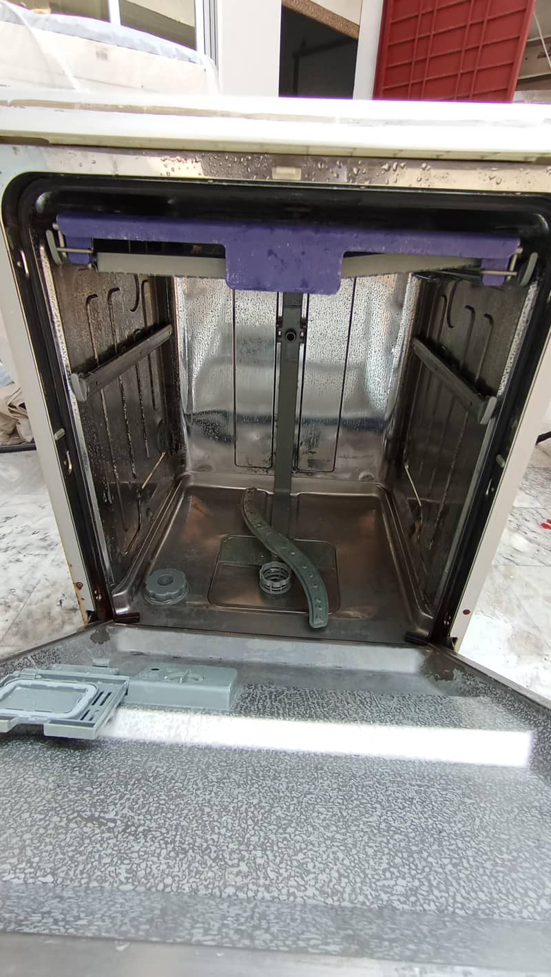 Rays diswasher 14 setting 6