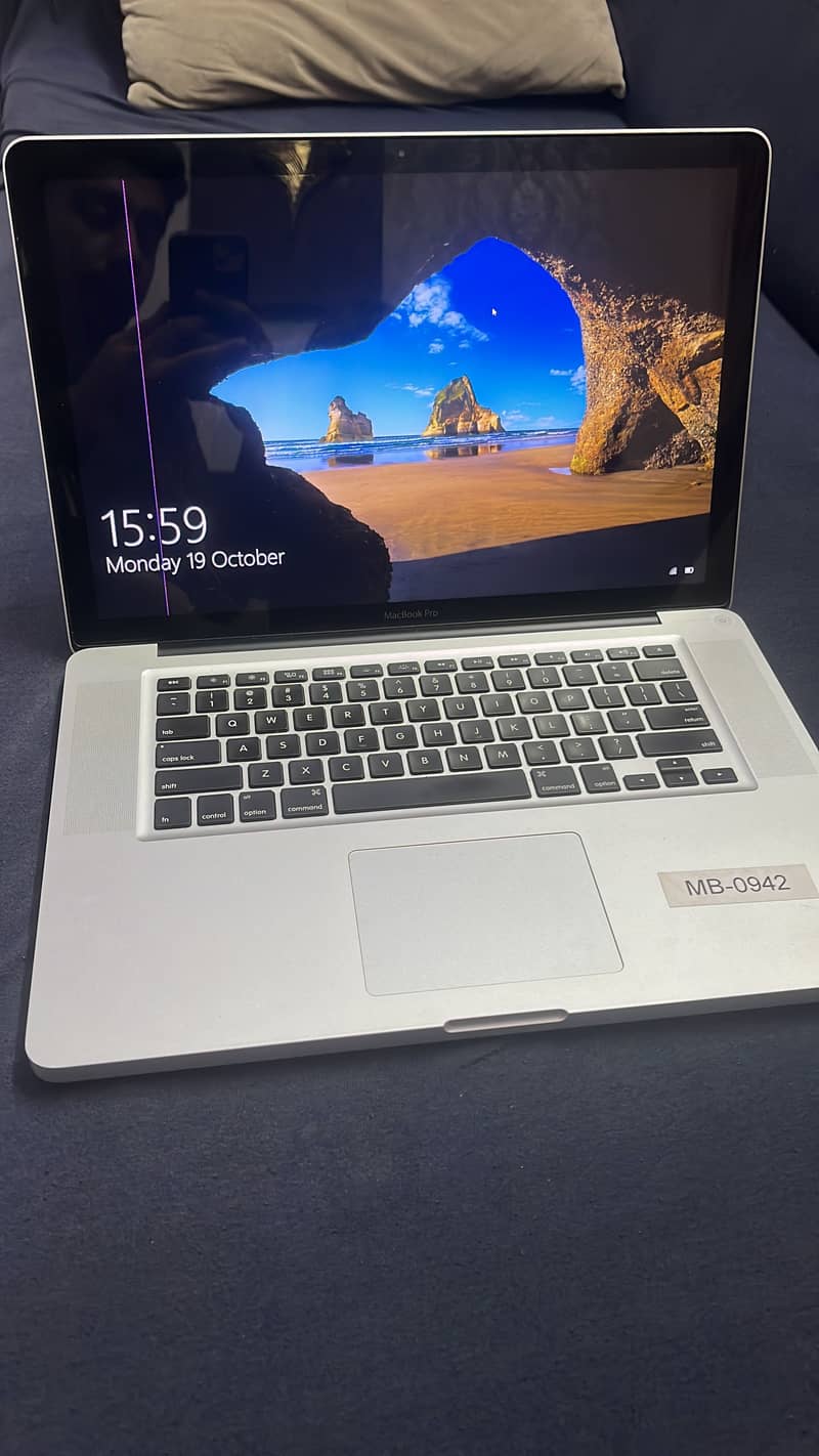 Apple MacBook pro 1