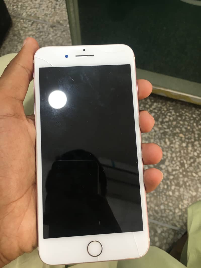 Apple iPhone 7 Plus 4