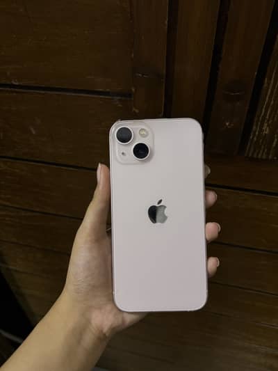 Apple iPhone 13