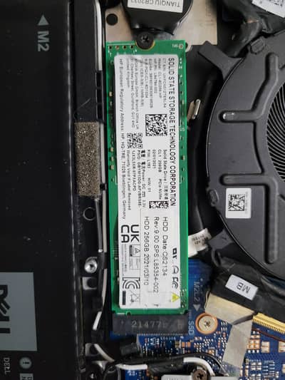 16GB DDR4 RAM 256GB NVMe SSD
