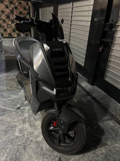 Evee S-1 air just new with number plate
