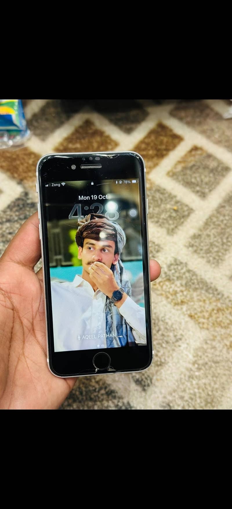 Apple iPhone SE 3