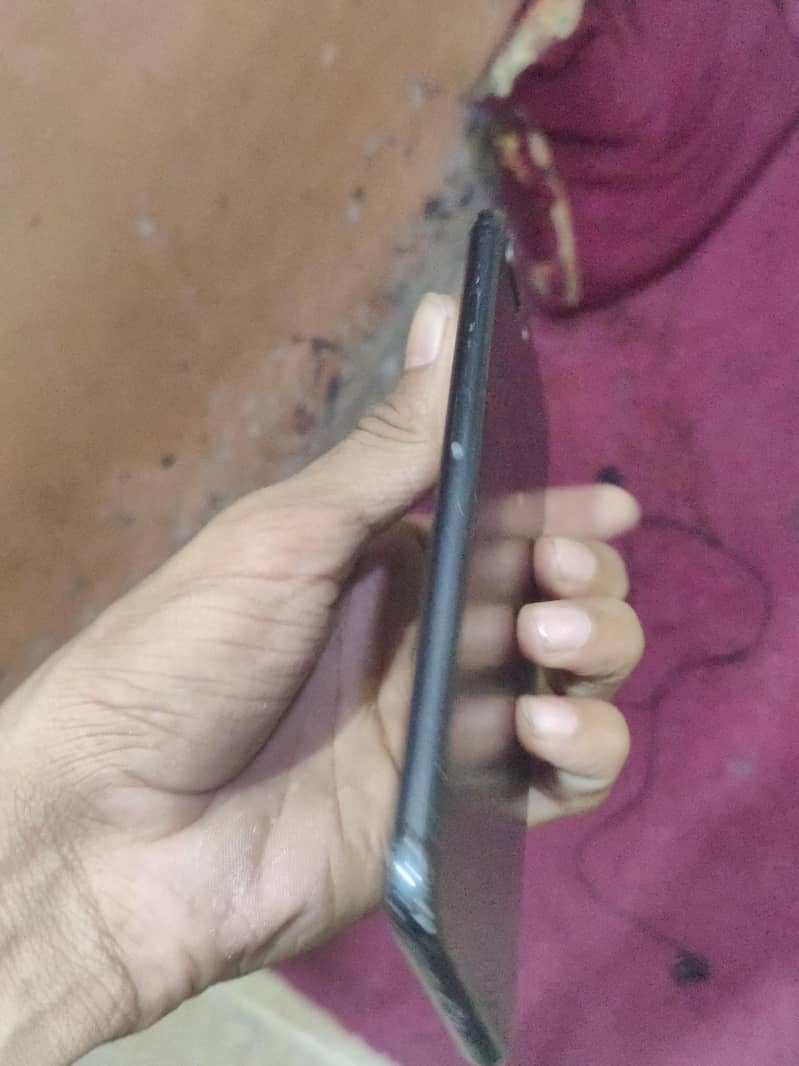 Apple iPhone 7 Plus 1