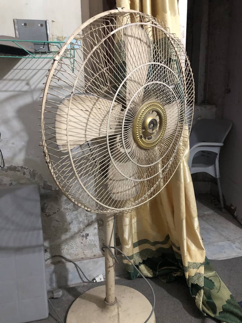 MK fan 1