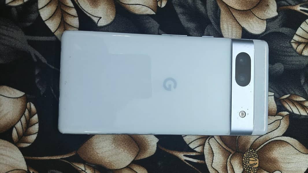 Google Pixel 7a 1