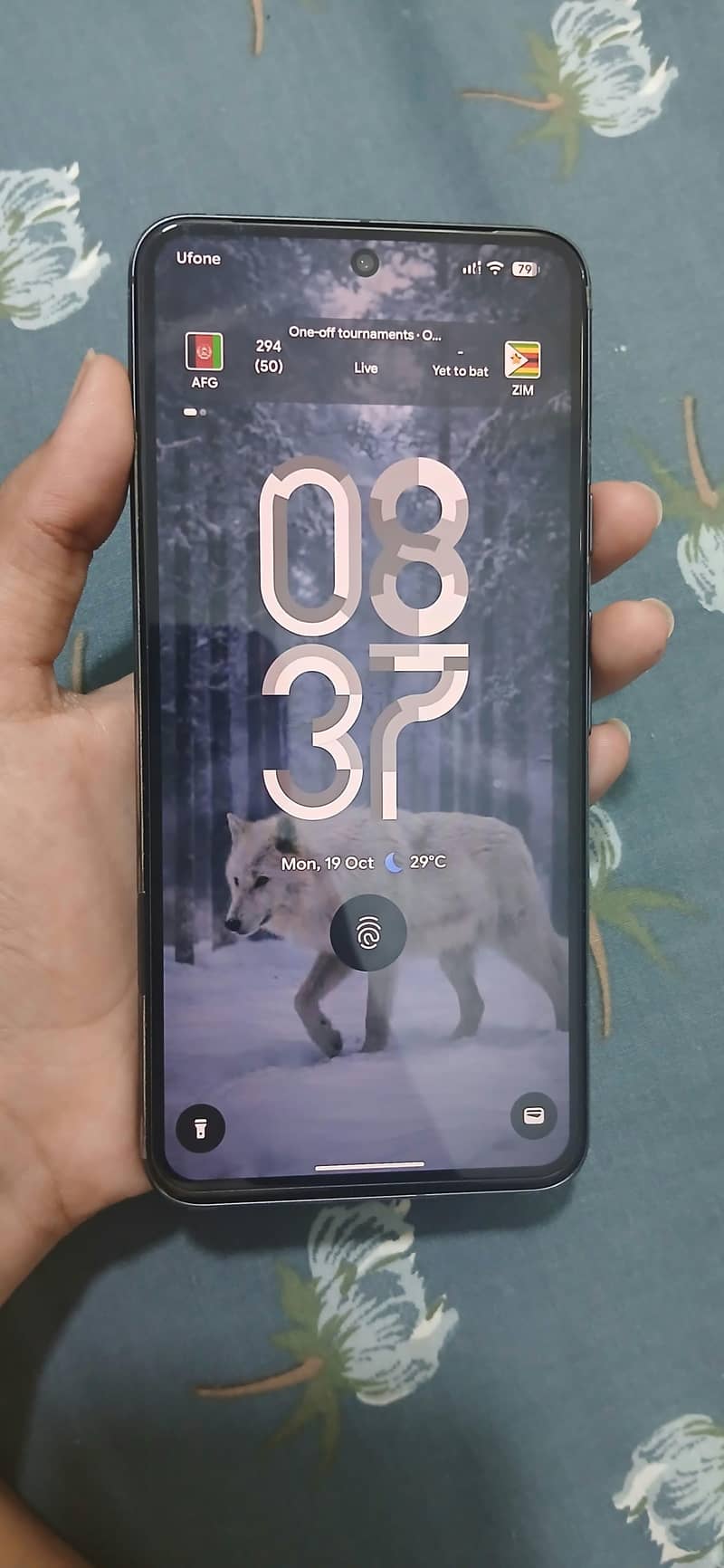 Google Pixel 8 4