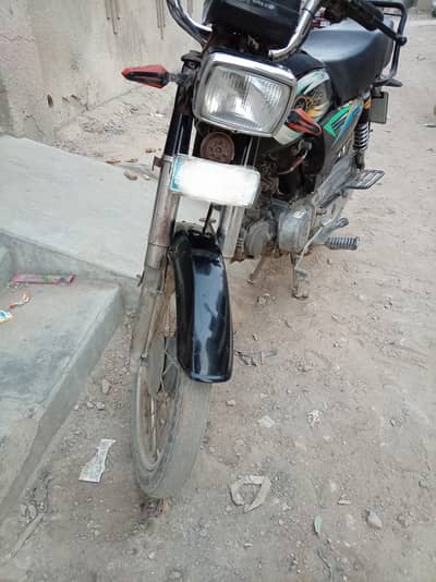 Dhoom 70 2014 model karachi number