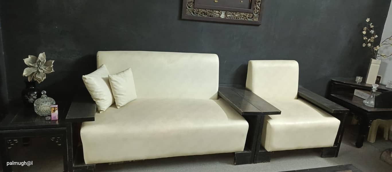 sofa ND table set 0