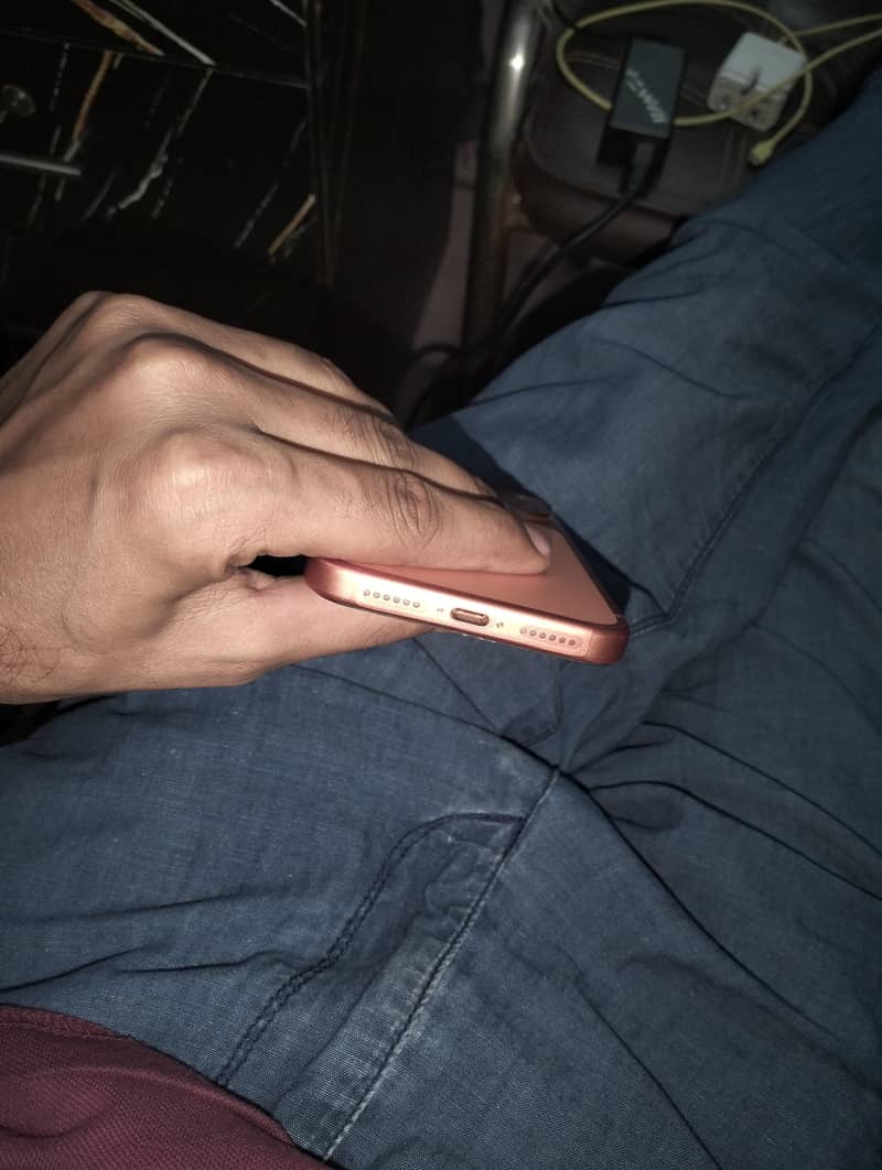 Apple iPhone 17 Pro Max 7
