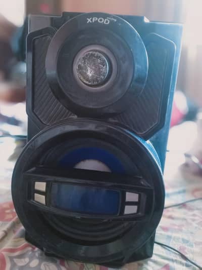 Xpod Floor standing Speakers