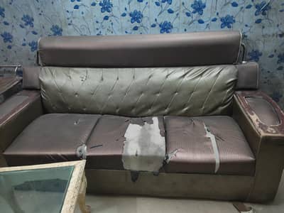 urgent to sell sofa