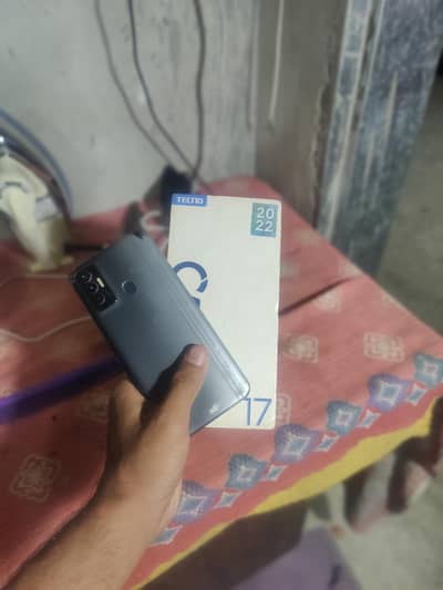 Tecno CAMON 17