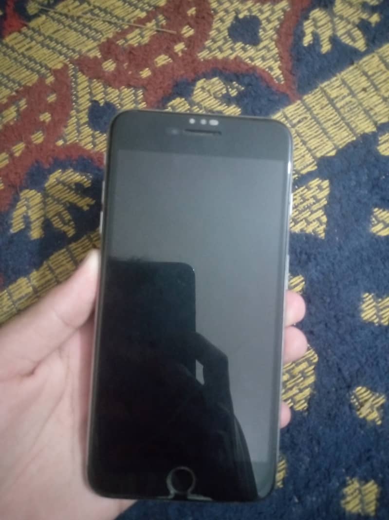 Apple iPhone 6S Plus 1