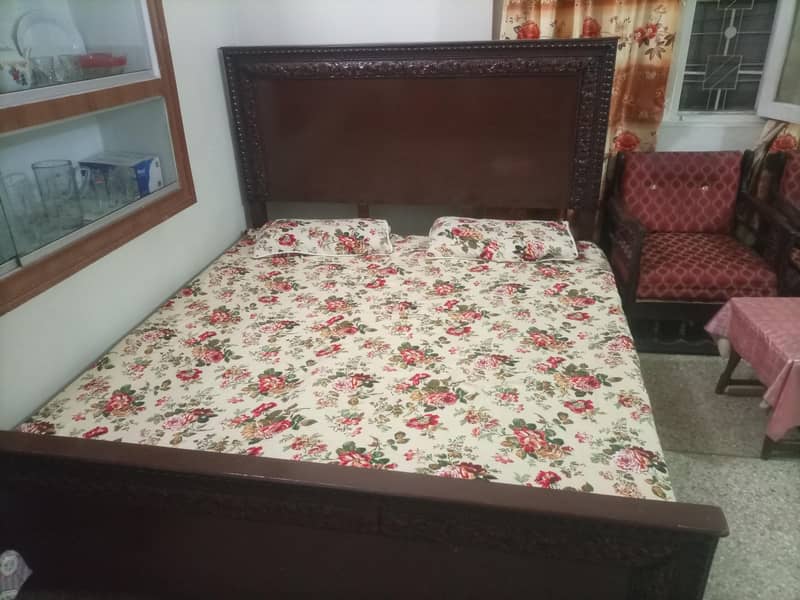 double bed 0
